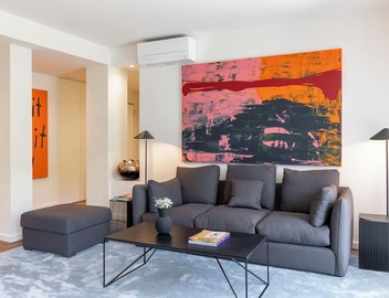 Premium 2BR Apartment in Avenidas Novas, Lisbon | Balcony & Included Services 5