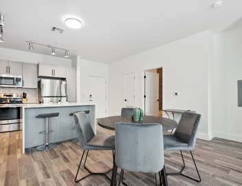 Pure Suites 2 Bed Downtown Phoenix Pool Gym 2