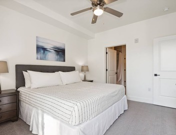 Pure Suites 2 Bed Downtown Phoenix Pool Gym 3