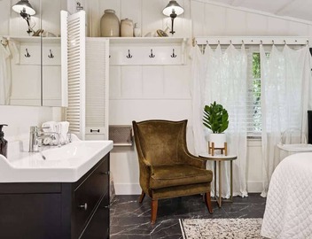 Adobe Cottage; Unit A 3