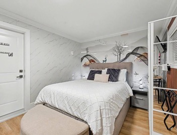 Secluded Bachelor Suite 5