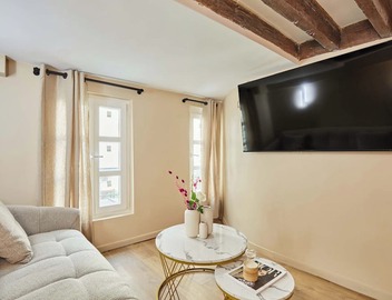 Amazing apartment in Center of Paris 2