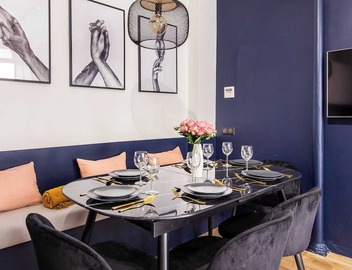 Enchanting 2-bedroom apartment with AC in Paris 4