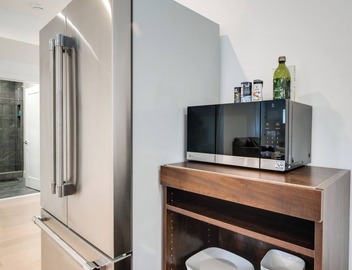 Quiet & Residential Apt, 7 Mi to National Mall! 4