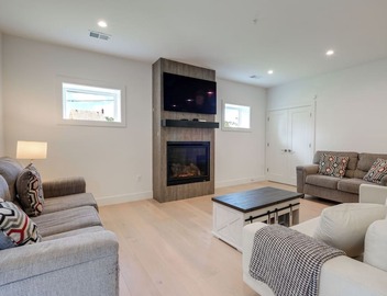 Quiet & Residential Apt, 7 Mi to National Mall! 5