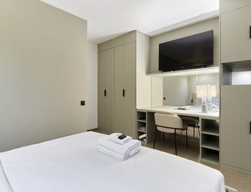 Modern Parisian apartment Center of Paris 2