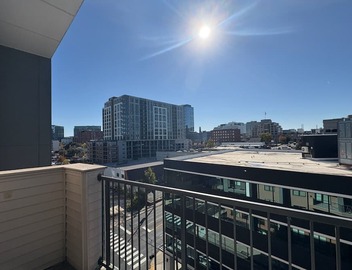 The Nash Luxe- In the heart of Nashville 2