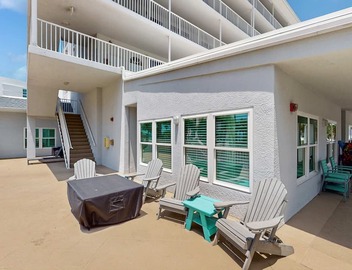 Steps to Gulf Beach | Family-Friendly Condo w/Water Views & Pool 2