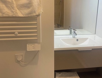 New apartment with parking. La Défense near RER and Paris. Rooftop 5