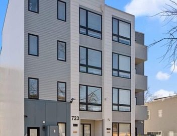 New Luxury Unit 2 bed+ Laundry+ Parking 5