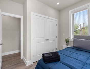 Spacious 6BedroomHome+GarageParking+H StCorridorDC 5