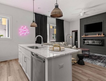 CMD ~ 4 Bedrooms ~ Huge Private Rooftop ~ 8 Beds ~ 8 Min to Downtown ~ City Views ~ Garage Parking 3