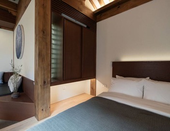 Seoul Premium Hanok Stay, Seochonbyuldang-5minites away, subway Gyeongbokgung 5