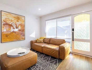 Ocean Gioia. Stroll to shops & beach Pet Friendly 3