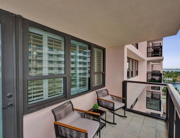 Steps to the Beach | 3BR 2BA Condo | Resort Perks & Ocean Glimpse 1406 3