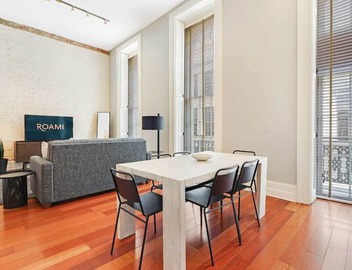 Roami at Factors Row | Courtyard | 4BR Combo 2