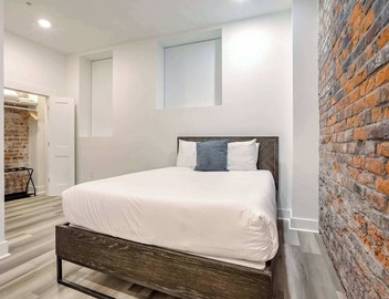 Roami at Churchill | 5 Bed Combo | 2 Units 2
