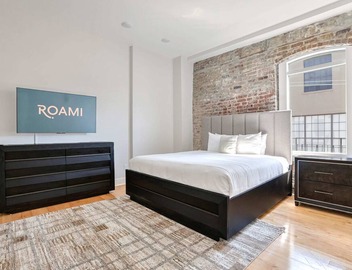 Roami at Churchill | 2 Bedroom Penthouse 2