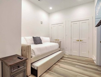 Roami at Churchill | 2 Bedroom 3