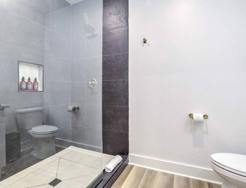 Roami at Churchill | 2 Bedroom 5