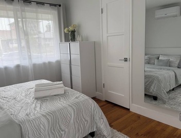 Bright & Serene West LA Home, easy access to UCLA, Santa Monica & Attractions. 3