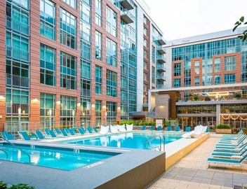 Sentral Union Station | 2BR Apt in Union Station | Outdoor Pool | Grilling Area 5