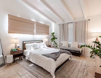 Hillside Hideaway - Private Woodland Hills Canyon Guest Suite with Views 2