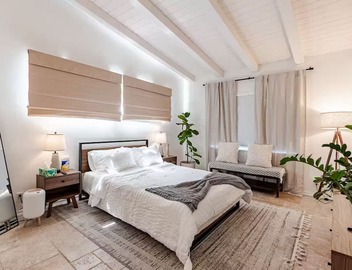 Hillside Hideaway - Private Woodland Hills Canyon Guest Suite with Views 2