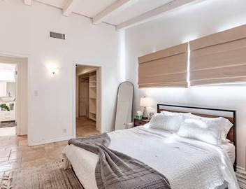 Hillside Hideaway - Private Woodland Hills Canyon Guest Suite with Views 3