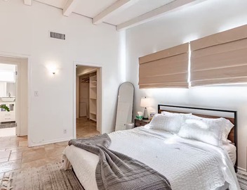 Hillside Hideaway - Private Woodland Hills Canyon Guest Suite with Views 3