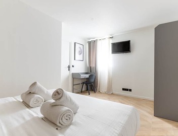 Appartement de Charme au coeur du 18ème 2