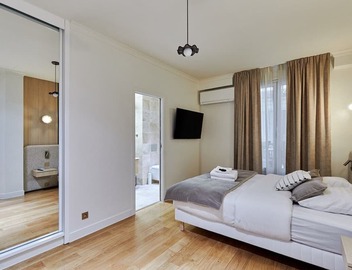 Terrace apartment Trocadero Eiffel Tower by Studio Prestige 5
