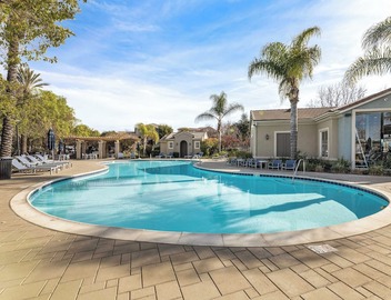2-bedroom apartment in welcoming Santa Clarita with AC 5