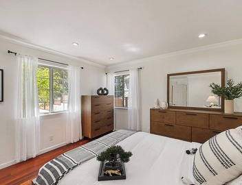 Charming 2-bedroom house in Santa Monica with Gym and Work area 2