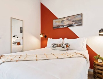 Skyline Luxe, Downtown LA, Epic Rooftop Views, Walk to Dodger Stadium 2