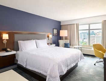 2 Elegant King Room Near Capitol Hill & Downtown Washington Nightlife 5