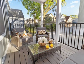 Boston Charm 2BR2BTH/8 Minutes to Boston 2