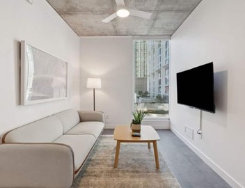 Downtown Phoenix Stay Near Convention Center, ASU & Top City Attractions 5