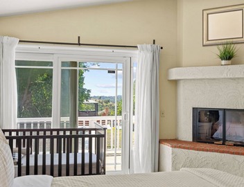 20% OFF Monthly Mountain View & Huge Backyard & Hot Tub - 3 King Bed 3