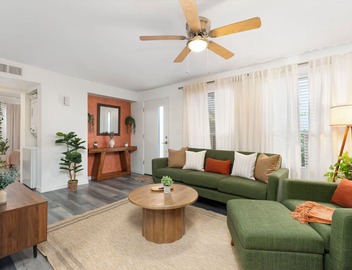 Stylish Tempe Stay ~ Swimming Pool, King Bed! 4