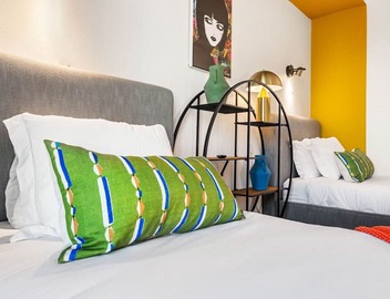 Stylish Art District Retreat | Walk to little Tokyo 5