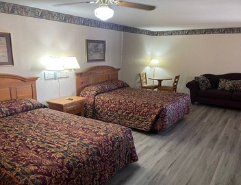 2 Queen Beds Non-Smoking 5