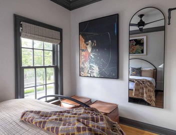Renovated Townhome Near Forsyth Park | Parking 4