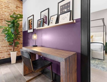 2BR/2BA Downtown Hotel Rooftop Pool 3