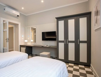 Elegant, New, Spacious 3Bedroom Home Between Vatican, Piazza Navona & Trastevere 5