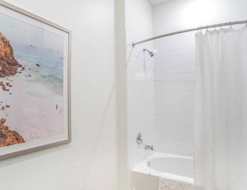 Landing | Modern 1BD, Yoga Studio, Gym 5