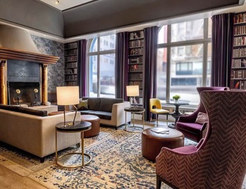 Cozy Room in SF Downtown near Union Square – Modern Amenities & Italian Cuisine 5
