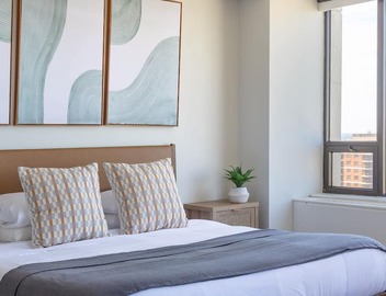 Luxury Designer Penthouse 3804 | Pool | Gold Coast 2