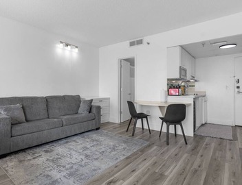 Premium Resort studio near Universal Stuidos 4