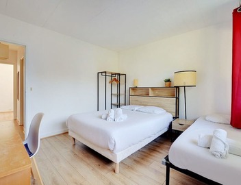 Spacious Family Flat 2bdr & Private Parking Sup 5